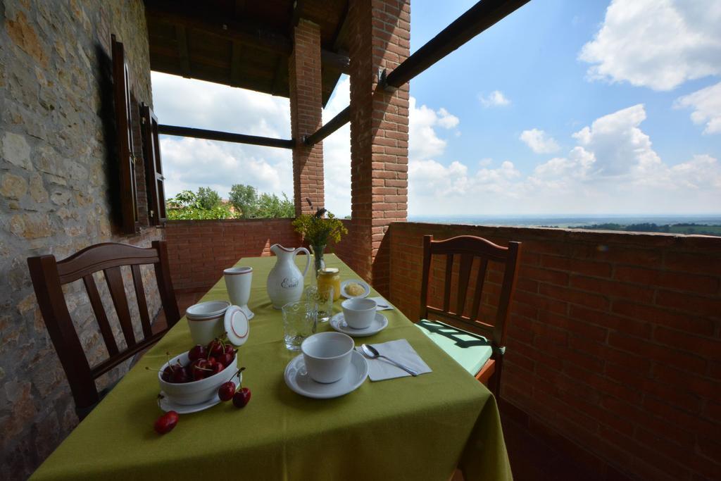 Piozzano Agriturismo Agronautaヴィラ エクステリア 写真